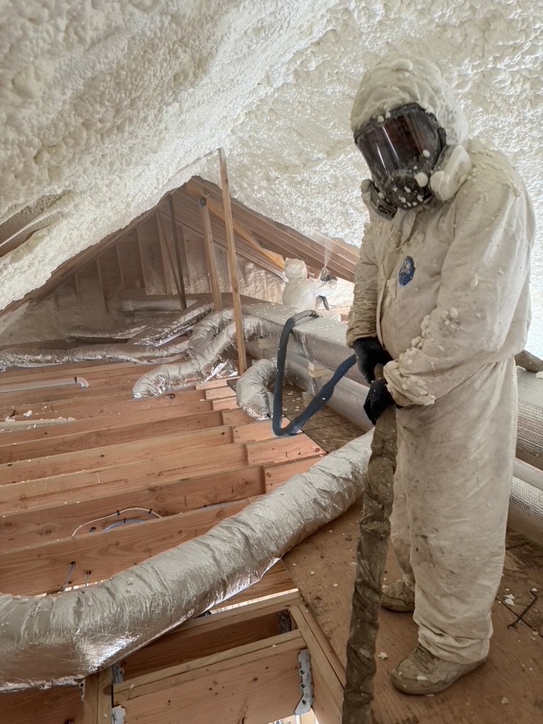 Spray Foam Insulation in Connecticut & Darien, CT | The Eco Foam Insulation